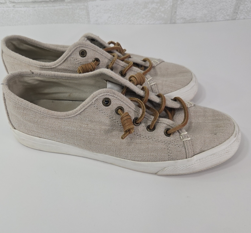 Women's Seacoast canvas sneakers